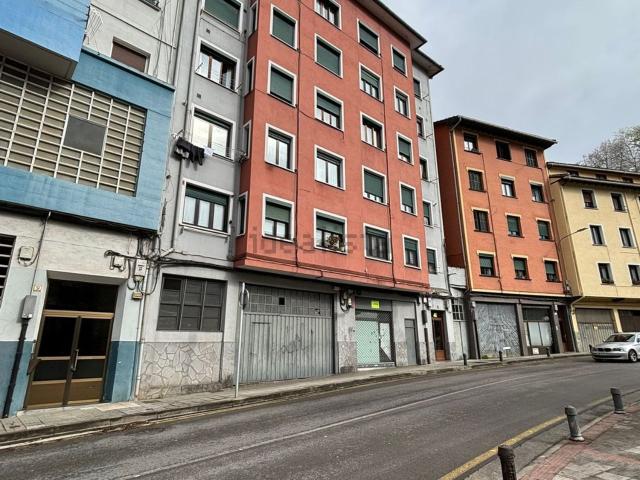 Piso en venta en Azkue, Elgoibar