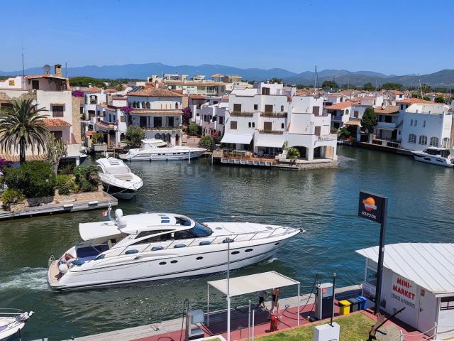 Ático en venta en Empuriabrava i entorn, Castelló d'Empúries