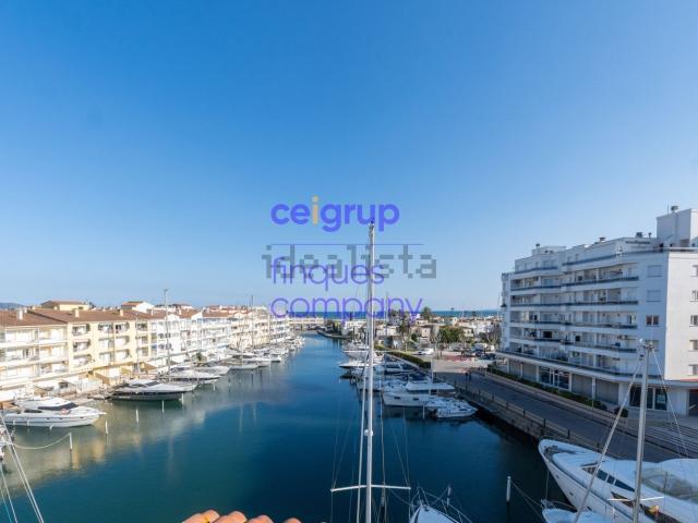 Dúplex en venta en Empuriabrava, Alt Empordà