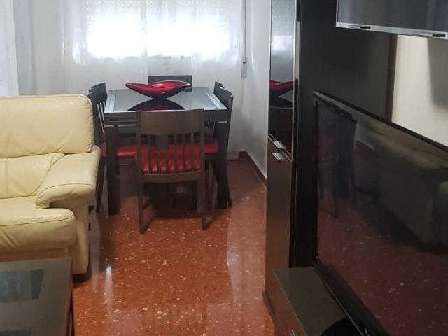 Piso en alquiler en Adra