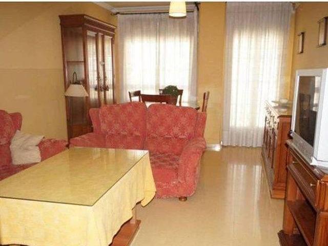 Casa en alquiler en Baena, Córdoba