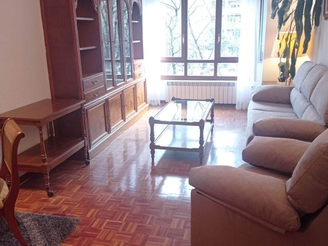 Apartamento en alquiler en San Martín, Gasteizko kuadrilla