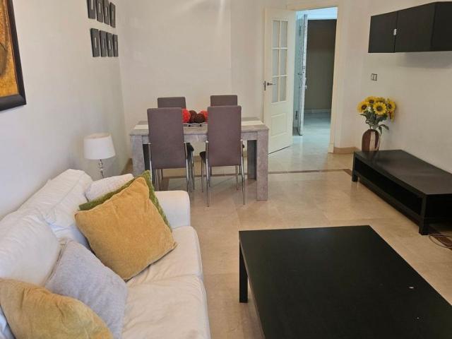 Apartamento en alquiler en San Luis de Sabinillas, Costa del Sol Occidental