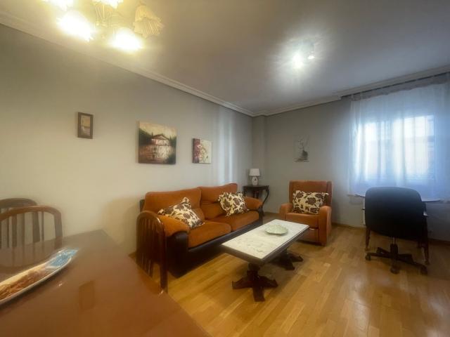 Apartamento en alquiler en Distrito I, Alcalá De Henares