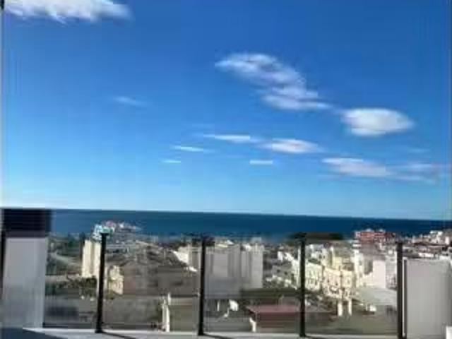 Apartamento en alquiler en Torre de Benagalbón, La Axarquía