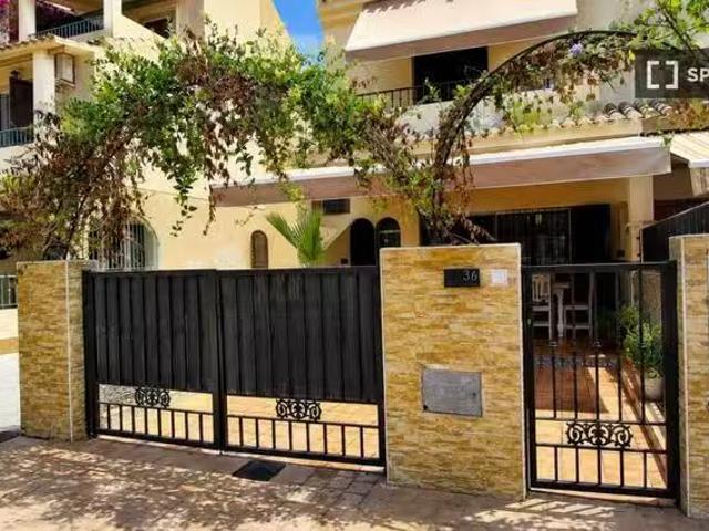 Apartamento en alquiler en Los Alcázares