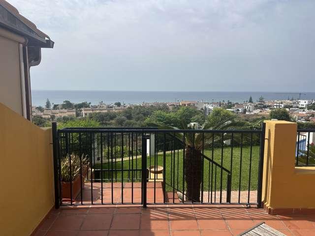 Apartamento en alquiler en Torre de Benagalbón, La Axarquía
