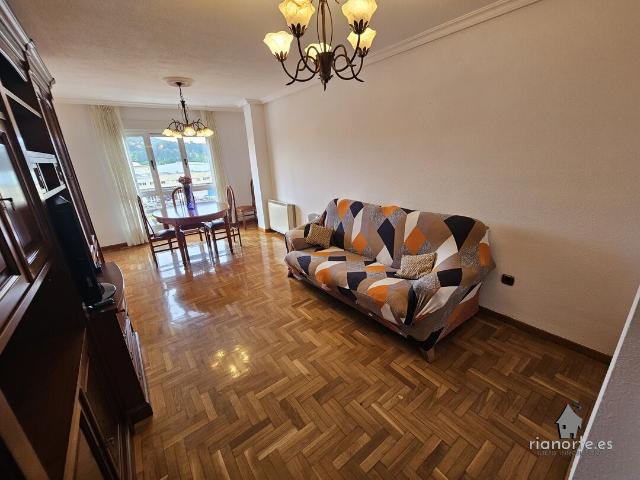 Piso en alquiler en Avilés, Asturias