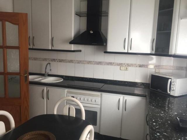 Piso en alquiler en Adra