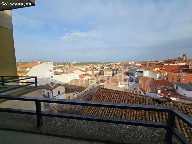 Piso en alquiler en Alba De Tormes, Salamanca