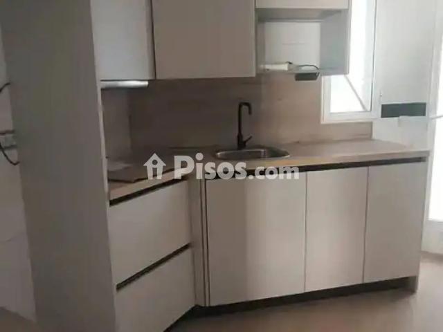 Apartamento en alquiler en Distrito 4, Albacete