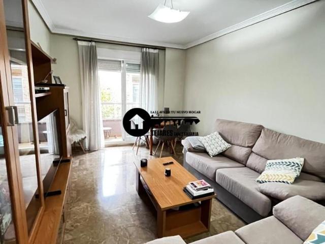 Piso en alquiler en Distrito 4, Albacete