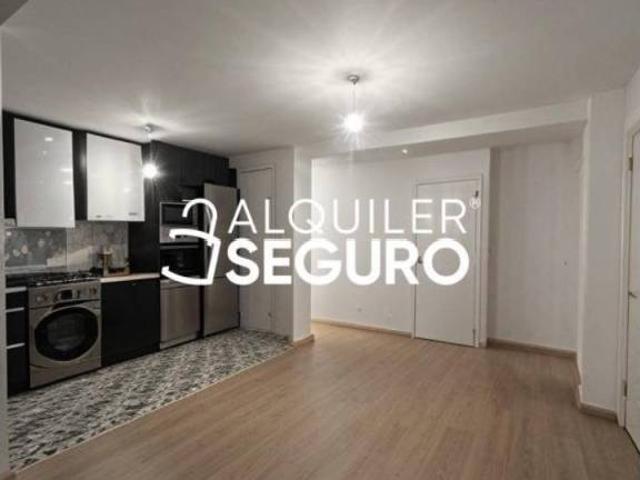 Piso en alquiler en Alcalá De Henares, Madrid