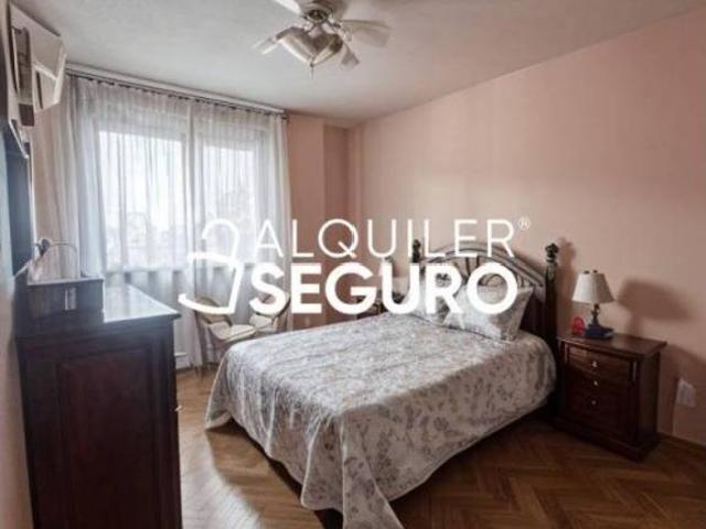 Piso en alquiler en Alcalá De Henares, Madrid