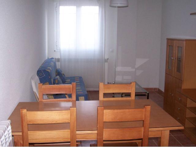 Piso en alquiler en Aldeaseca de Armuña, Villares De La Reina