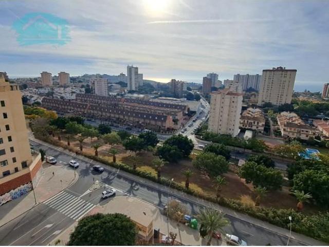 Piso en alquiler en Entreplatges, Alicante