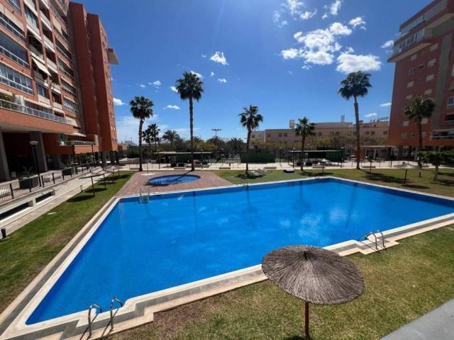 Ático en alquiler en Alicante