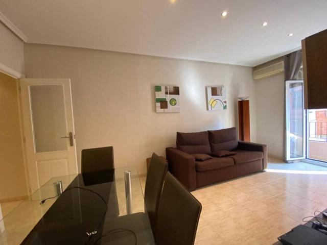 Piso en alquiler en Alicante, Valencia