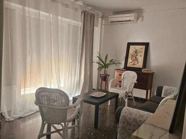 Piso en alquiler en Diputació, l'Alacantí