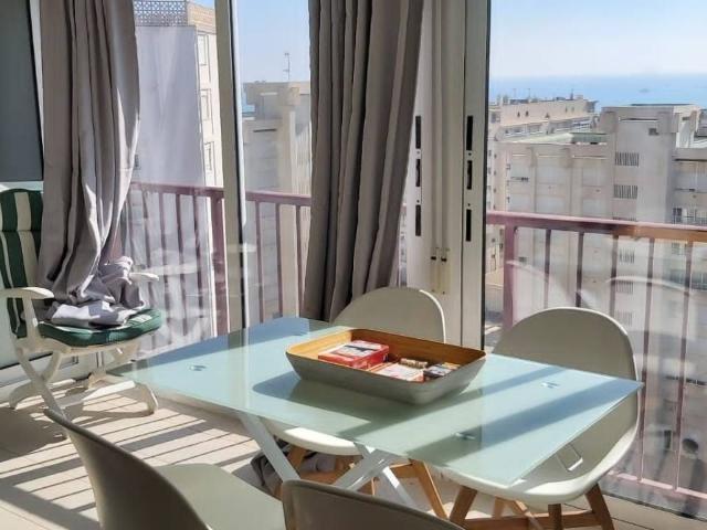 Piso en alquiler en Alicante