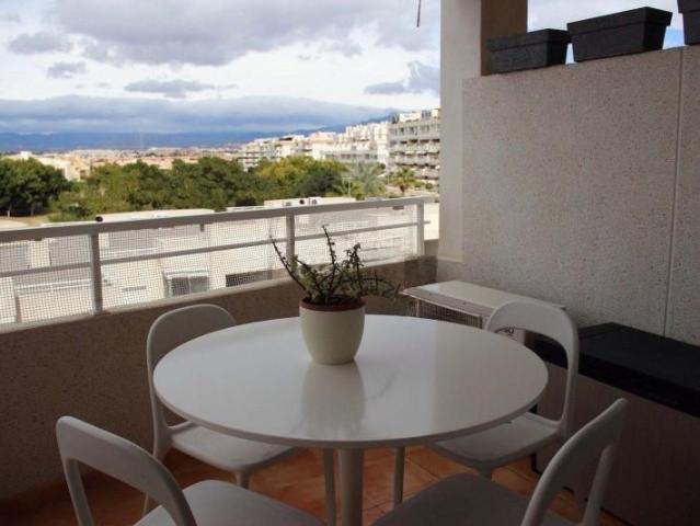 Piso en alquiler en Albufereta, Alicante