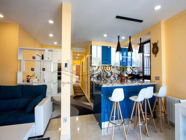 Piso en alquiler en Centro, Alicante