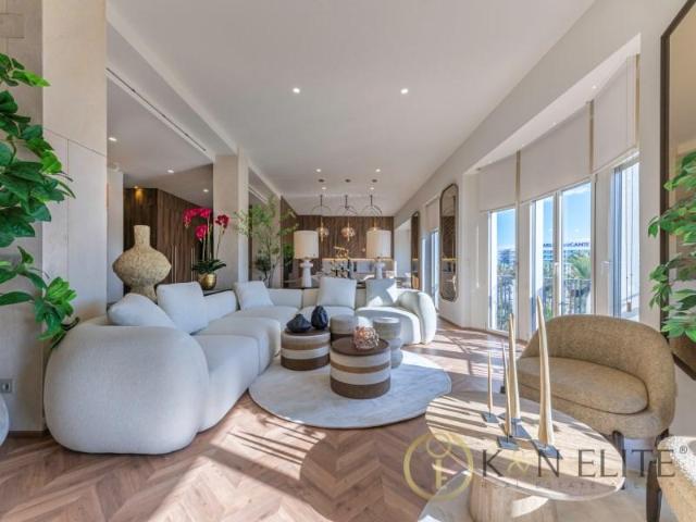 Piso en alquiler en Casco Antiguo - Santa Cruz - Ayuntamiento, l'Alacantí