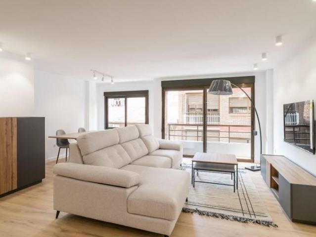 Piso en alquiler en Alicante, Valencia