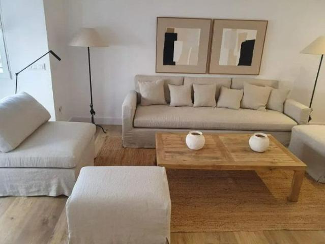 Piso en alquiler en Diputació, Alicante