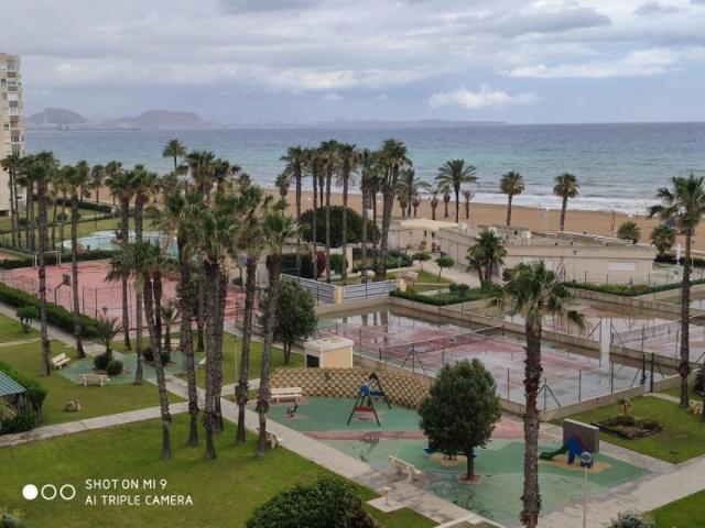 Piso en alquiler en Urbanova, Alicante