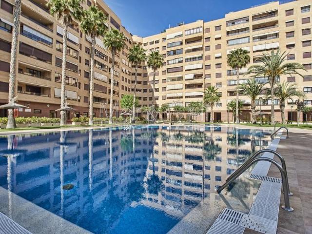 Piso en alquiler en Albufereta, Alicante