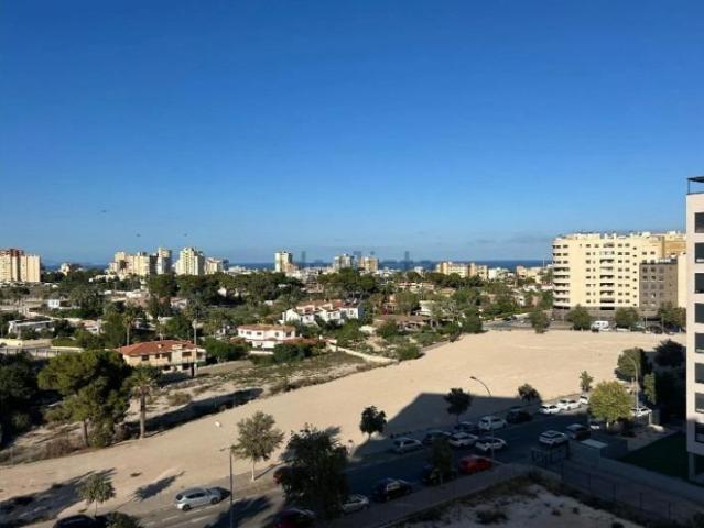 Piso en alquiler en Playa de San Juan, Alicante