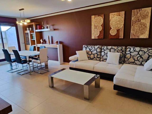 Piso en alquiler en Almazora, Valencia