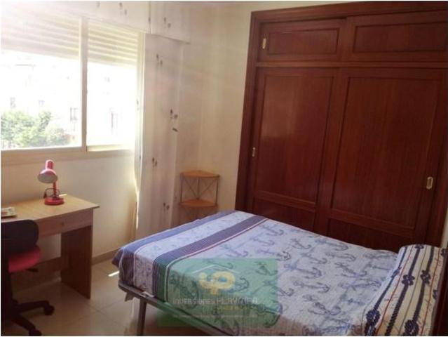 Piso en alquiler en Almería