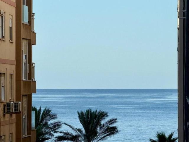 Piso en alquiler en El Zapillo, Almería