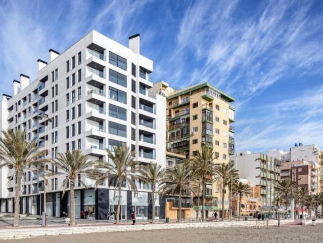 Piso en alquiler en El Zapillo, Almería