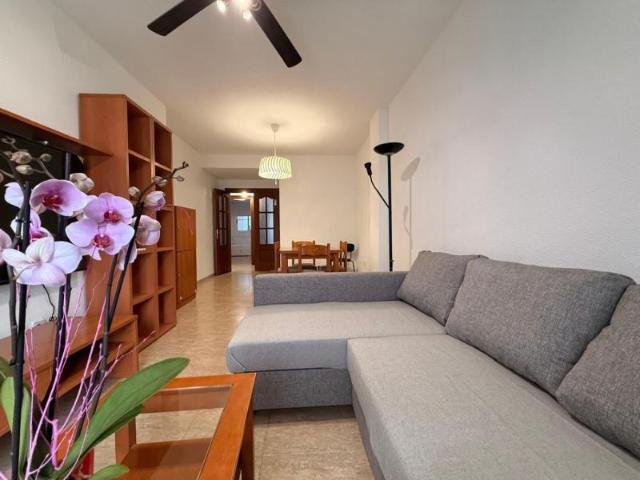 Piso en alquiler en El Zapillo, Almería