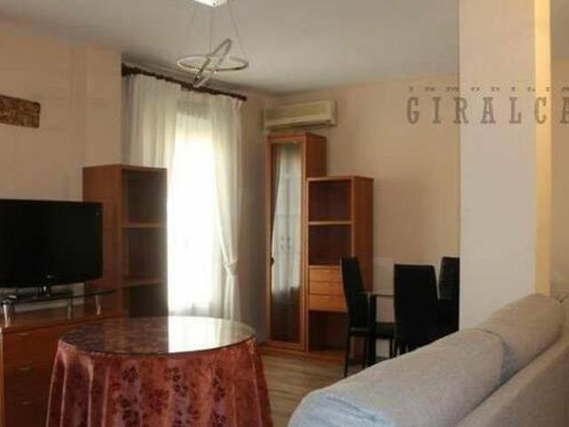 Casa en alquiler en Alcalá De Guadaíra, Sevilla