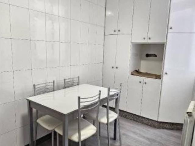 Piso en alquiler en Ames, Santiago