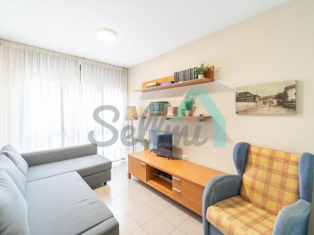 Apartamento en alquiler en Villa de la Peña / Villar de La Peñe, Parres