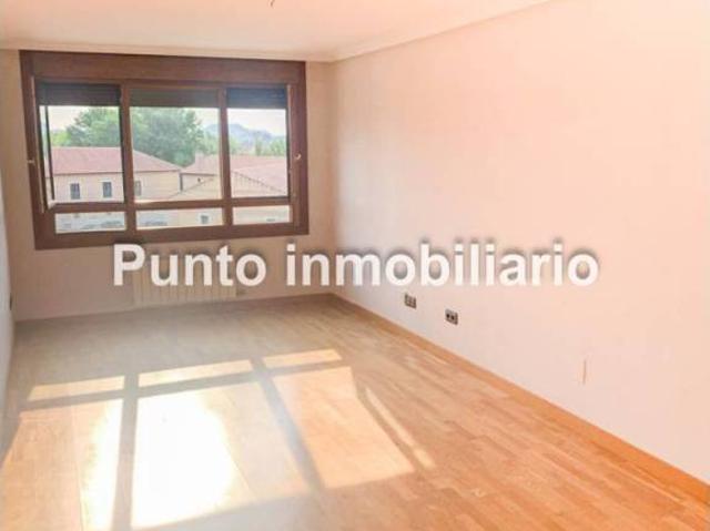 Piso en alquiler en Arroyo De La Encomienda, Castilla y León