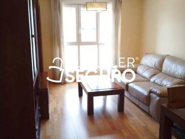 Piso en alquiler en Arroyo De La Encomienda, Valladolid