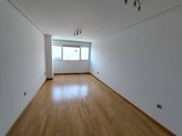 Piso en alquiler en Arroyo De La Encomienda
