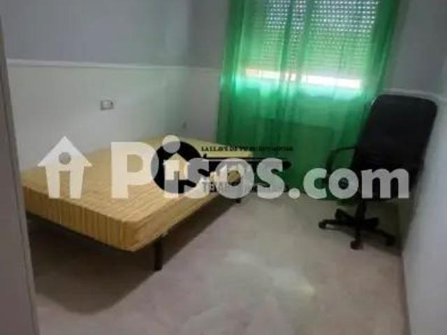 Apartamento en alquiler en Distrito 4, Albacete