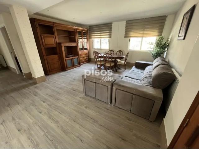 Apartamento en alquiler en Centro, León