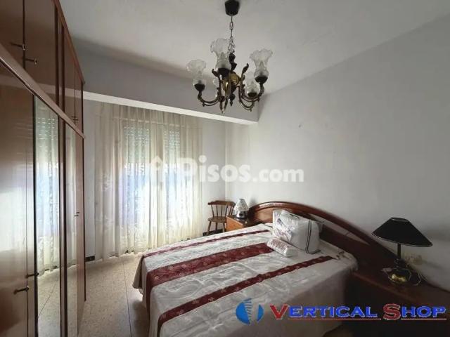 Apartamento en alquiler en Distrito 4, Albacete