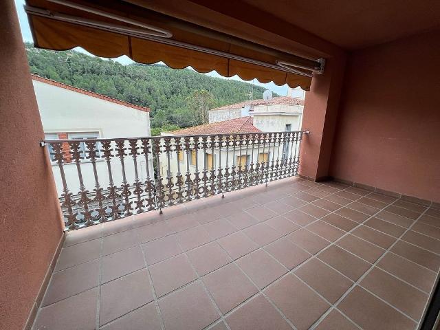 Piso en alquiler en Corbera De Llobregat Piso en alquiler en Corbera De Llobregat