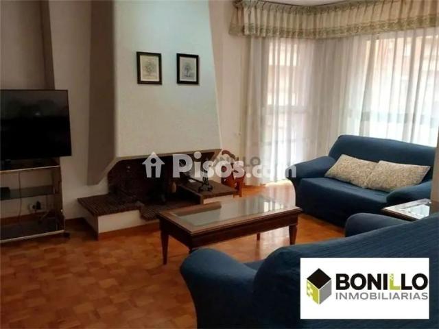 Apartamento en alquiler en Comunidad de Teruel, Aragón