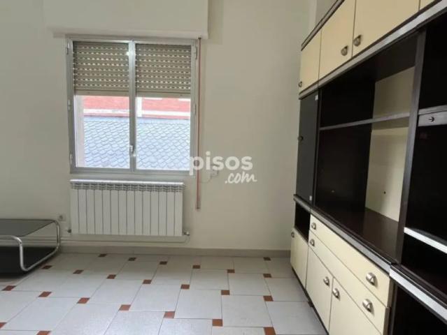 Apartamento en alquiler en Centro, León