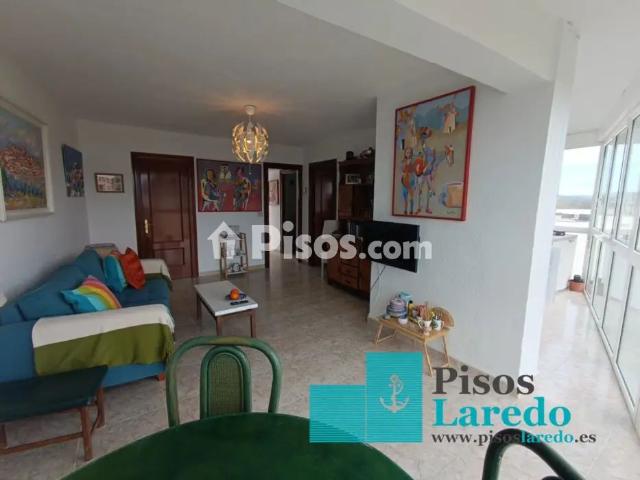 Apartamento en alquiler en Laredo